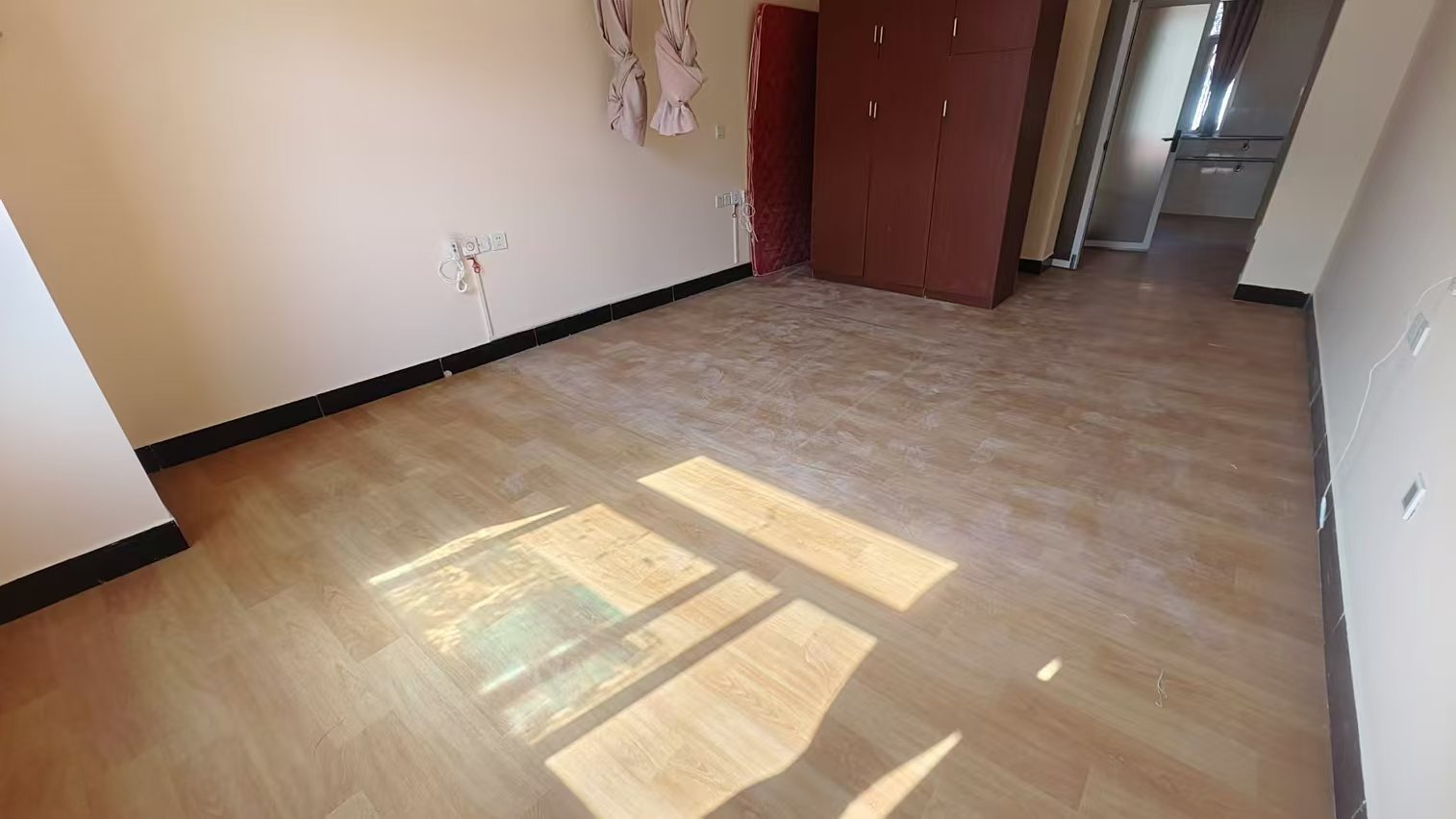 養(yǎng)老院PVC塑膠地板地膠.jpg